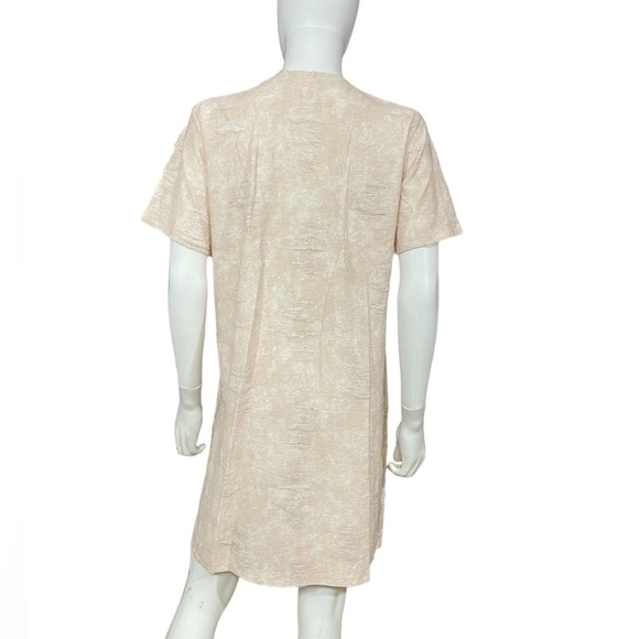 Distressed Laced V Neck Pink Dress
New - Picture 6 of 10